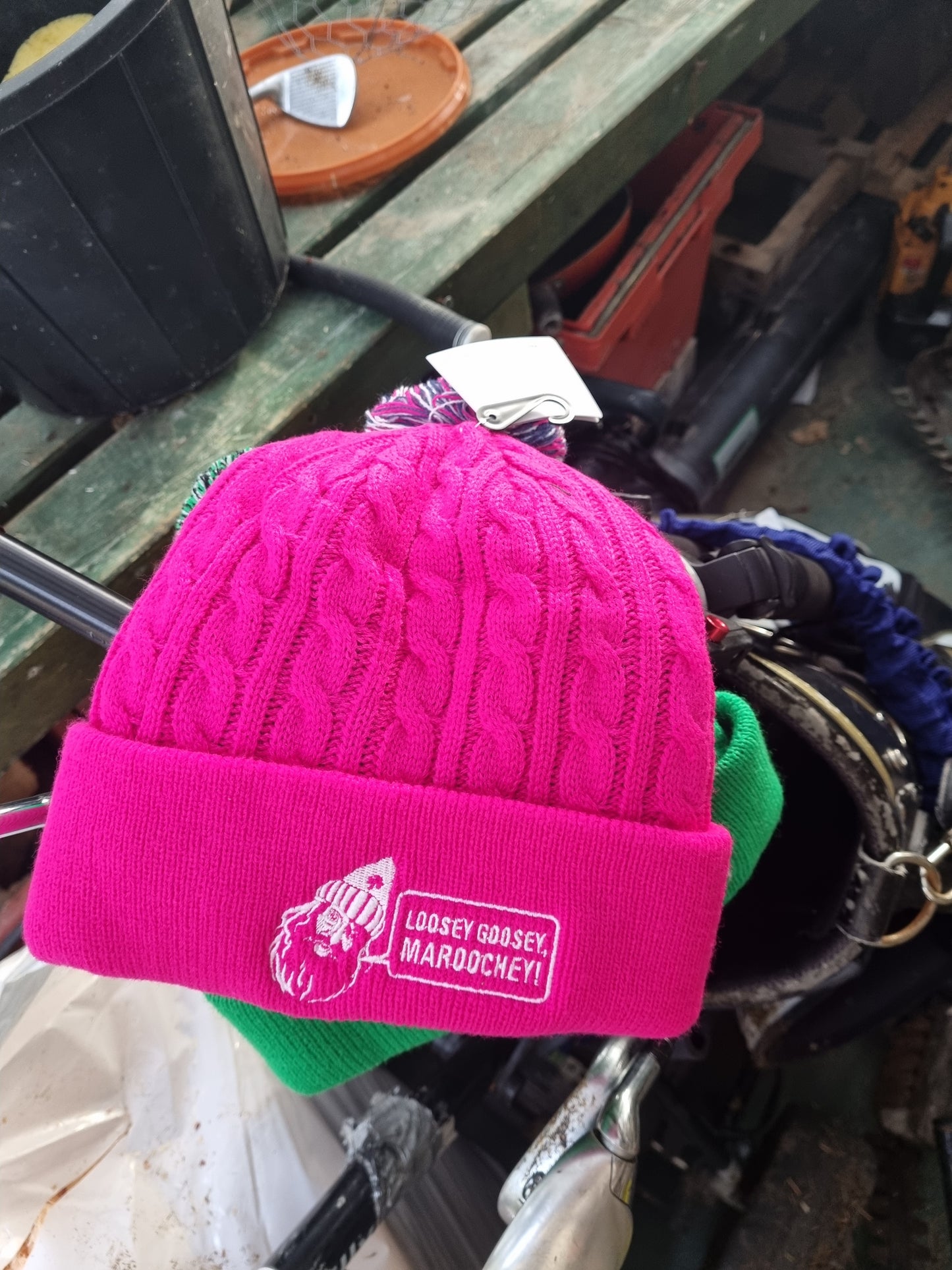 LOOSEY GOOSEY WOOLY HAT